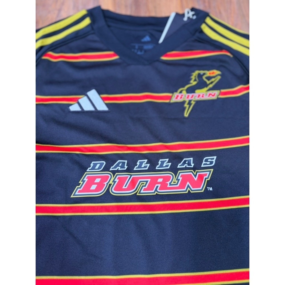 Adidas FC Dallas Burn 2025 Third Jersey Mens S MLS Archive Soccer JI7362 NWT - Picture 3 of 10